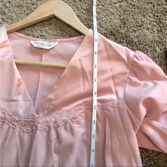 Vintage Victorian 80s Vanity Fair Ballet Pink Nightgown - Picture 6 of 7